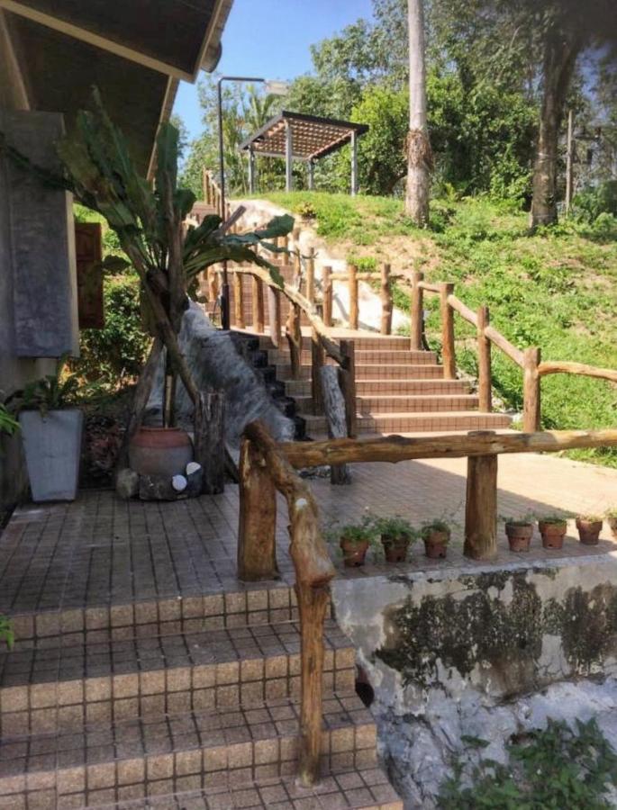 Rinna Resort Ko Mook Exterior foto